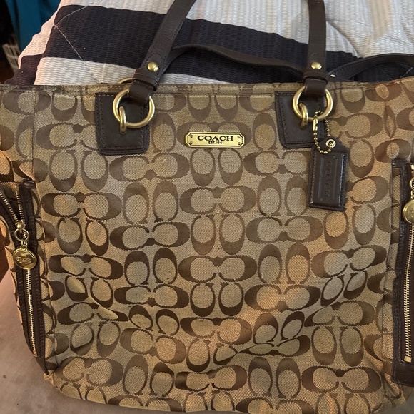 Coach tote - Picture 1 of 3